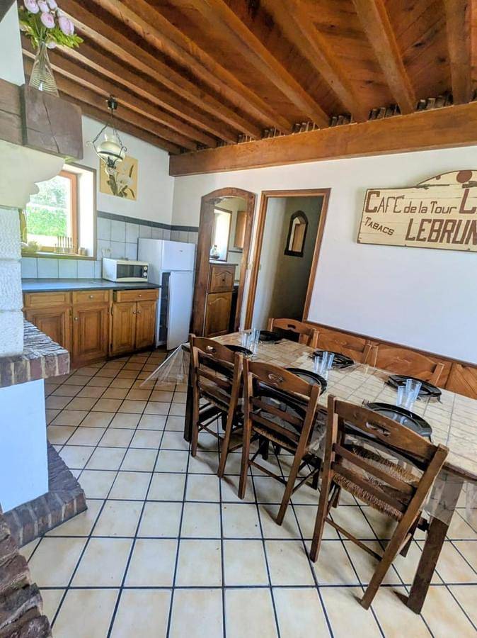 Gîte pour 7 personnes, avec jardin à Angerville-la-Martel - 2