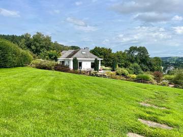 Chambre d’hôte pour 2 personnes, avec terrasse ainsi que jardin et vue à Stavelot