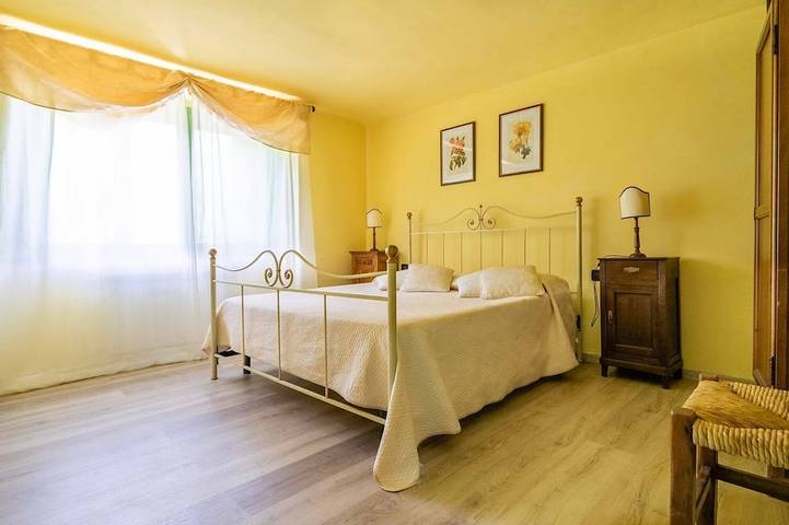 Location de vacances pour 9 personnes, avec jardin et terrasse, animaux acceptés à Camporgiano - 2