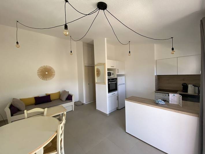 Encantadora villa con jardín, cerca de Santa Giulia y a 2,5 km de la costa in Santa Giulia, Porto Vecchio