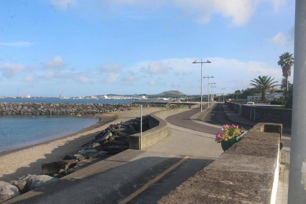 Apartamento inteiro, Praia Horizonte Studio's - Rral nº3195 in Praia da Vitória, Terceira