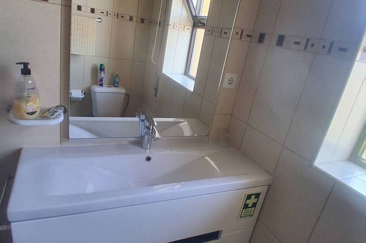 Holiday House 15 Minutes From The Beach (1st Floor) in Arazede, Coimbra District