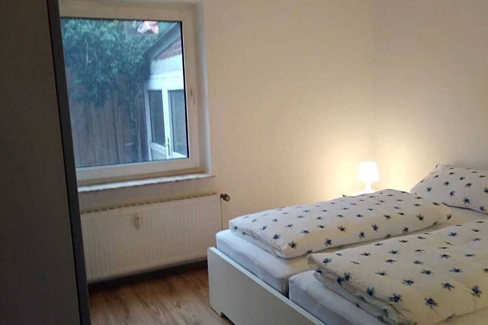 Ganze Wohnung, Ferienwohnung in Rysum/Krummhörn, ruhige Lage, 74m², 4 Pers., Terrasse in Rysum, Krummhörn