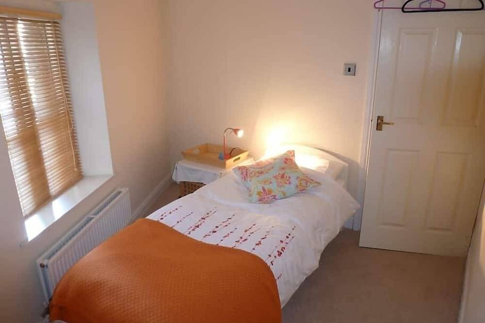 Entire apartment, City Centre apartment with a Norman Castle for a Neighbour! in Lancaster, Lancashire