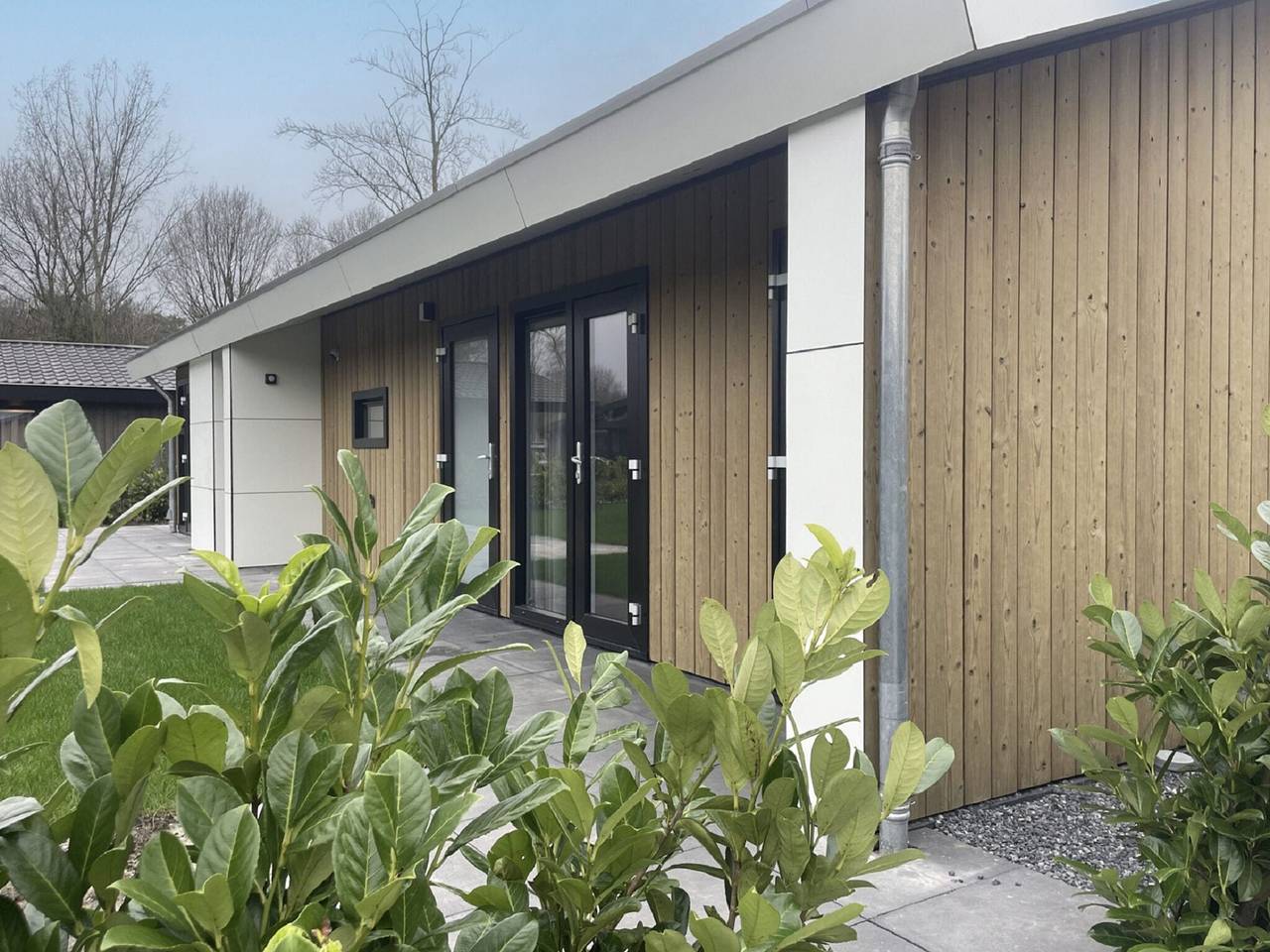 Chalet by Park Pond in the Netherlands in Veldhoven, North Brabant