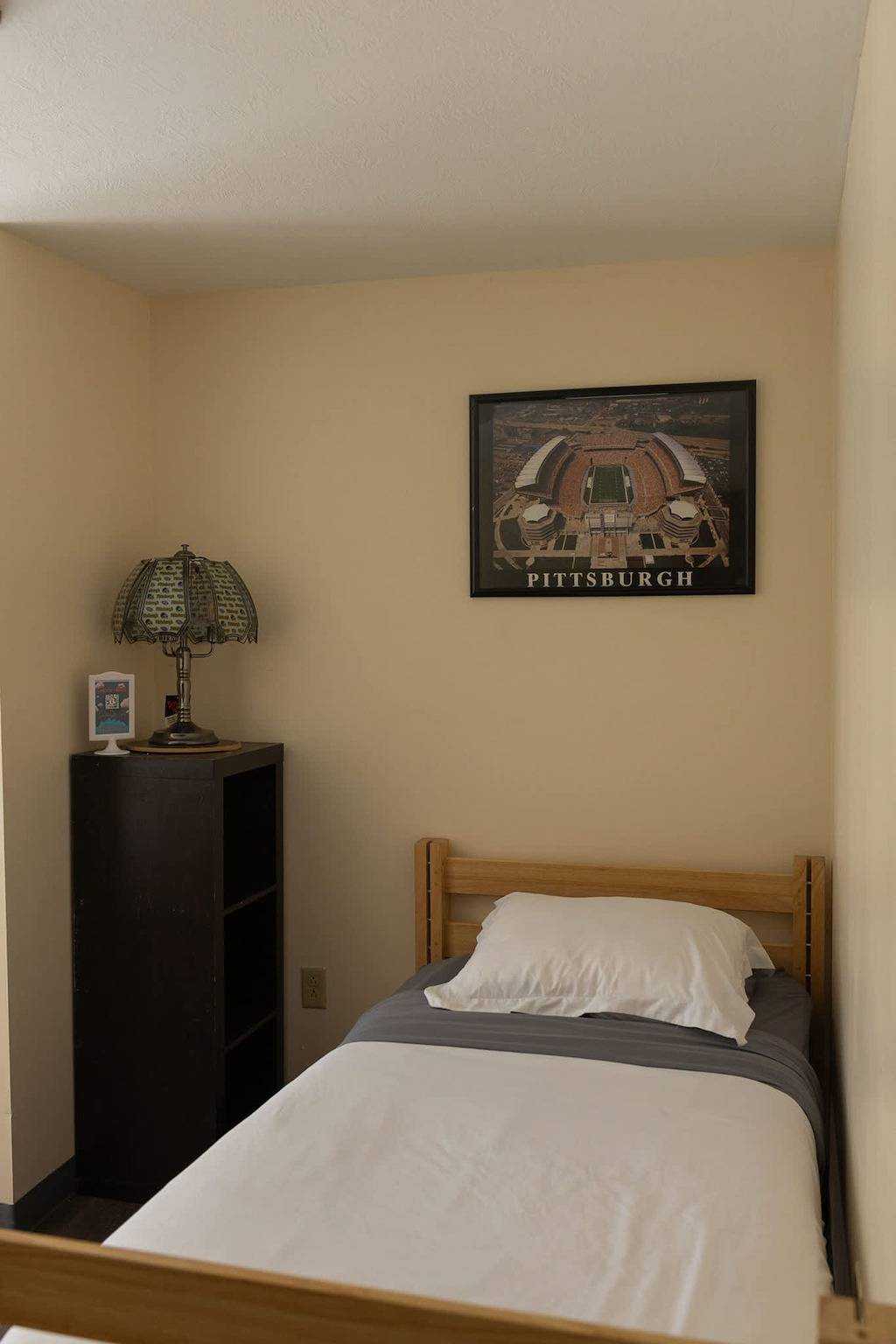 Apartamento entero, Darling Downtown Delightful Entire Efficiency Apt  in Pittsburgh, Condado de Allegheny