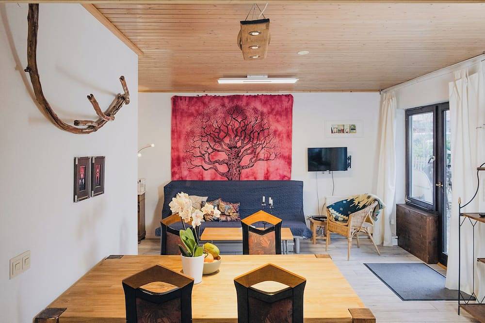Ganze Wohnung, Gemütliche Ferienwohnung mit besonderen Flair in der Glücksgemeinde Schömberg in Schömberg, Nordschwarzwald