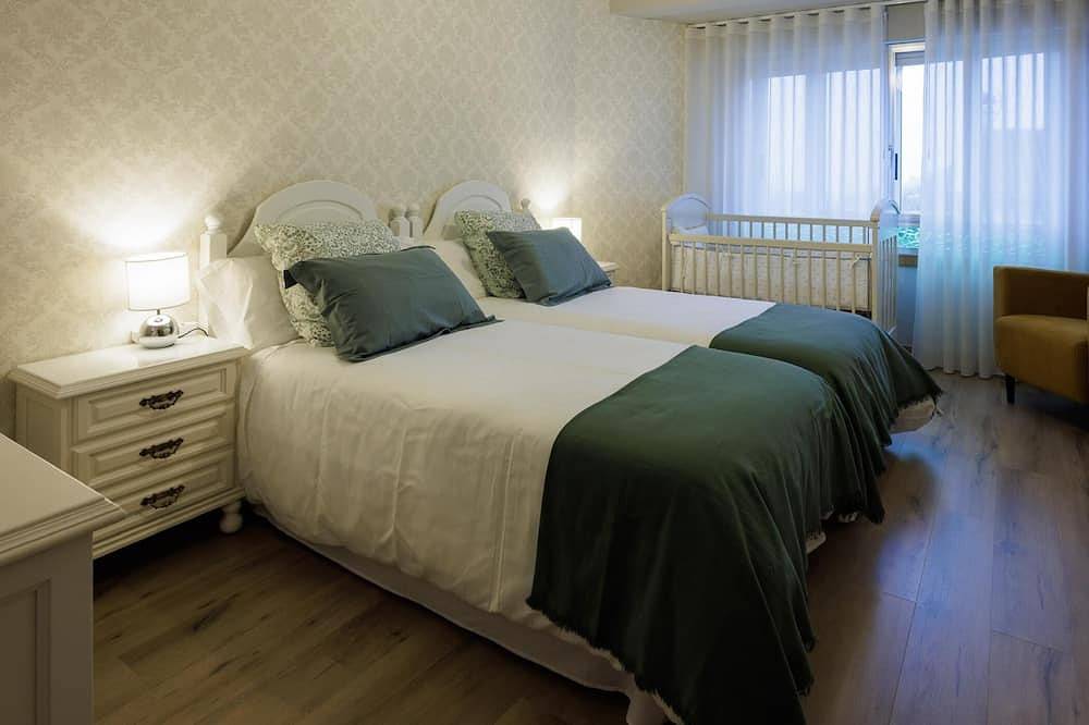 Entire apartment, Piso 3 Adeinés Viviendas uso Turistico in A Estrada, Pontevedra Province