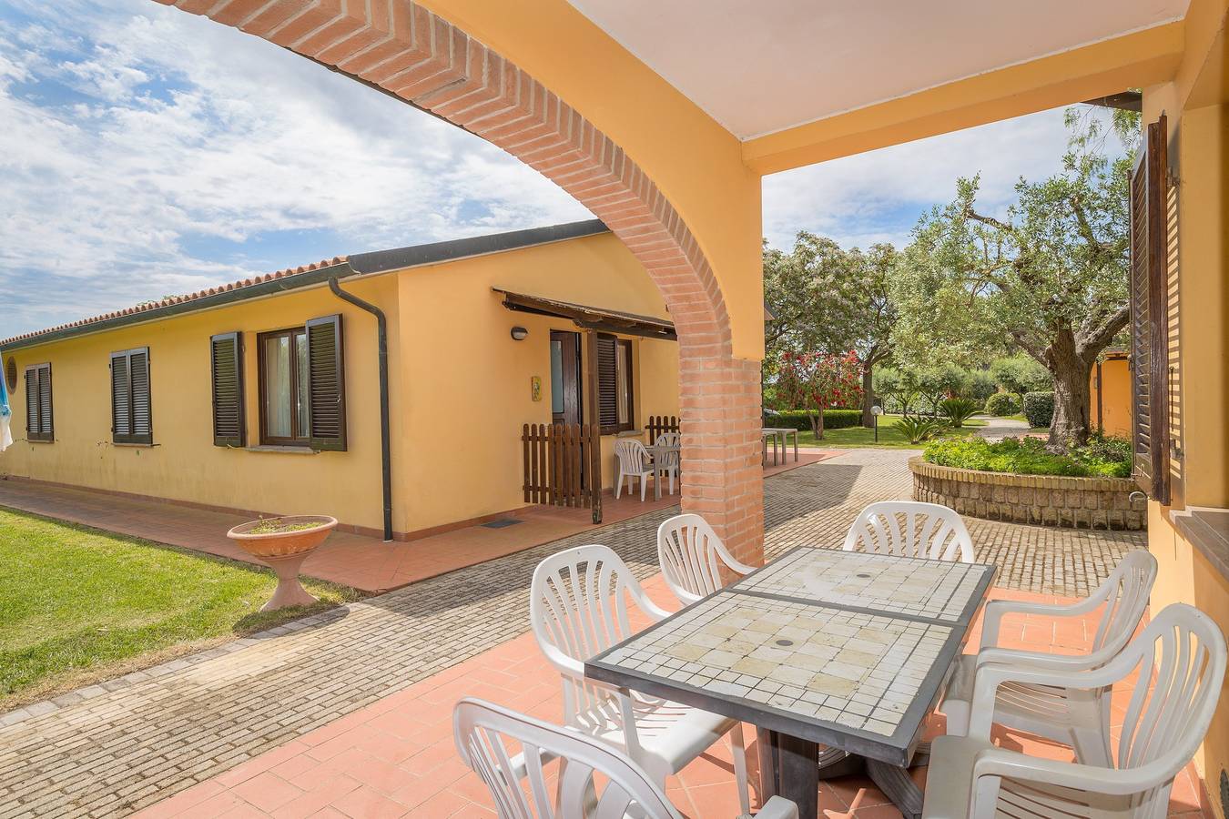 Casa rural "Il Girasole - Corbezzolo" con piscina compartida, jardín compartido y Wi-Fi in Campiglia Marittima, Costa Etrusca