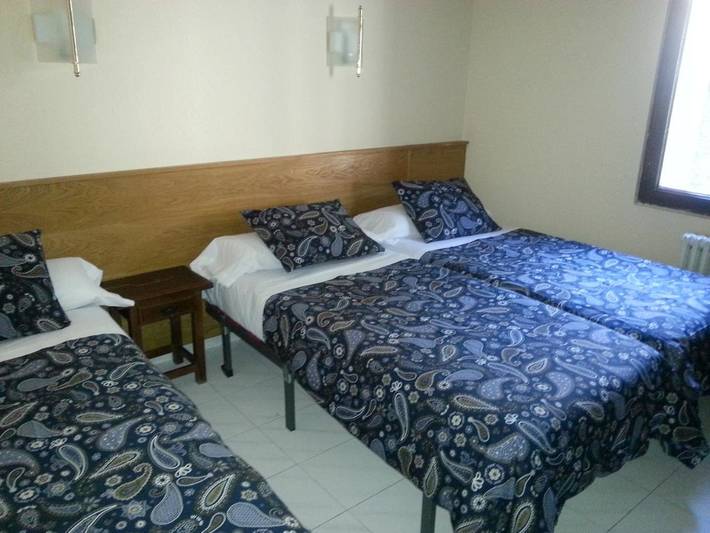 Hôtel pour 3 personnes, avec terrasse dans Arinsal - 4