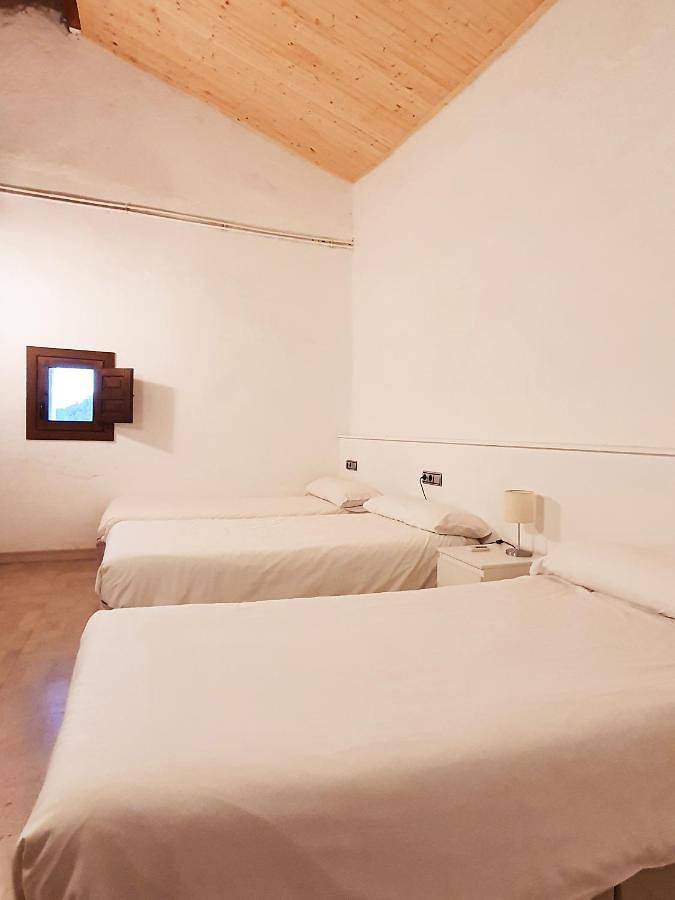 Hotel para 5 personas, con jardín y vistas, Se admiten mascotas en Valles Occidental - 2