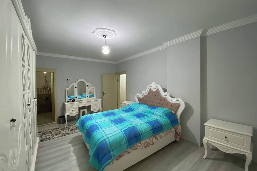 Entire apartment, 1 apartment for rent with sea, nature and city views in Akçaabat, Trabzon Province