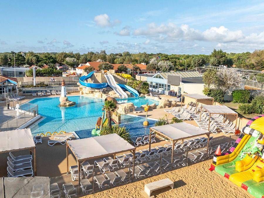 Camping Sol a Gogo - Mobilhome 5 personnes - Mobil-home | Comfort | 2 Ch. | 5 Pers. | Terrasse simple in Saint-Hilaire-de-Riez, Vendée