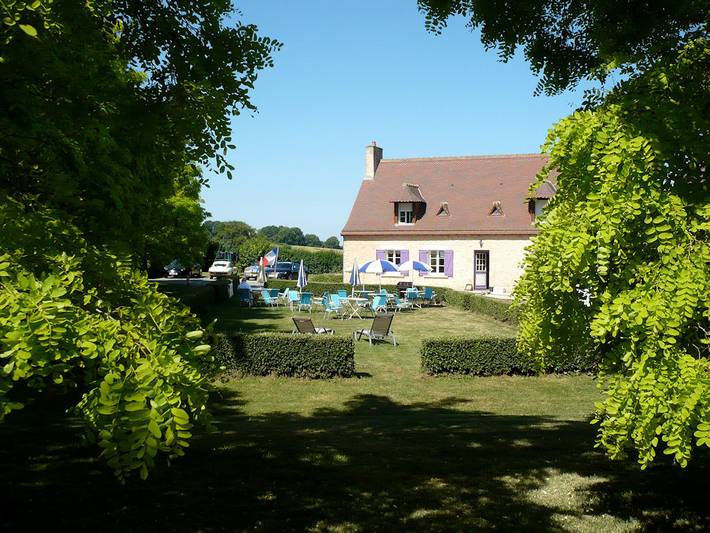 Gîte pour 14 personnes, avec Terrasse et Jardin
