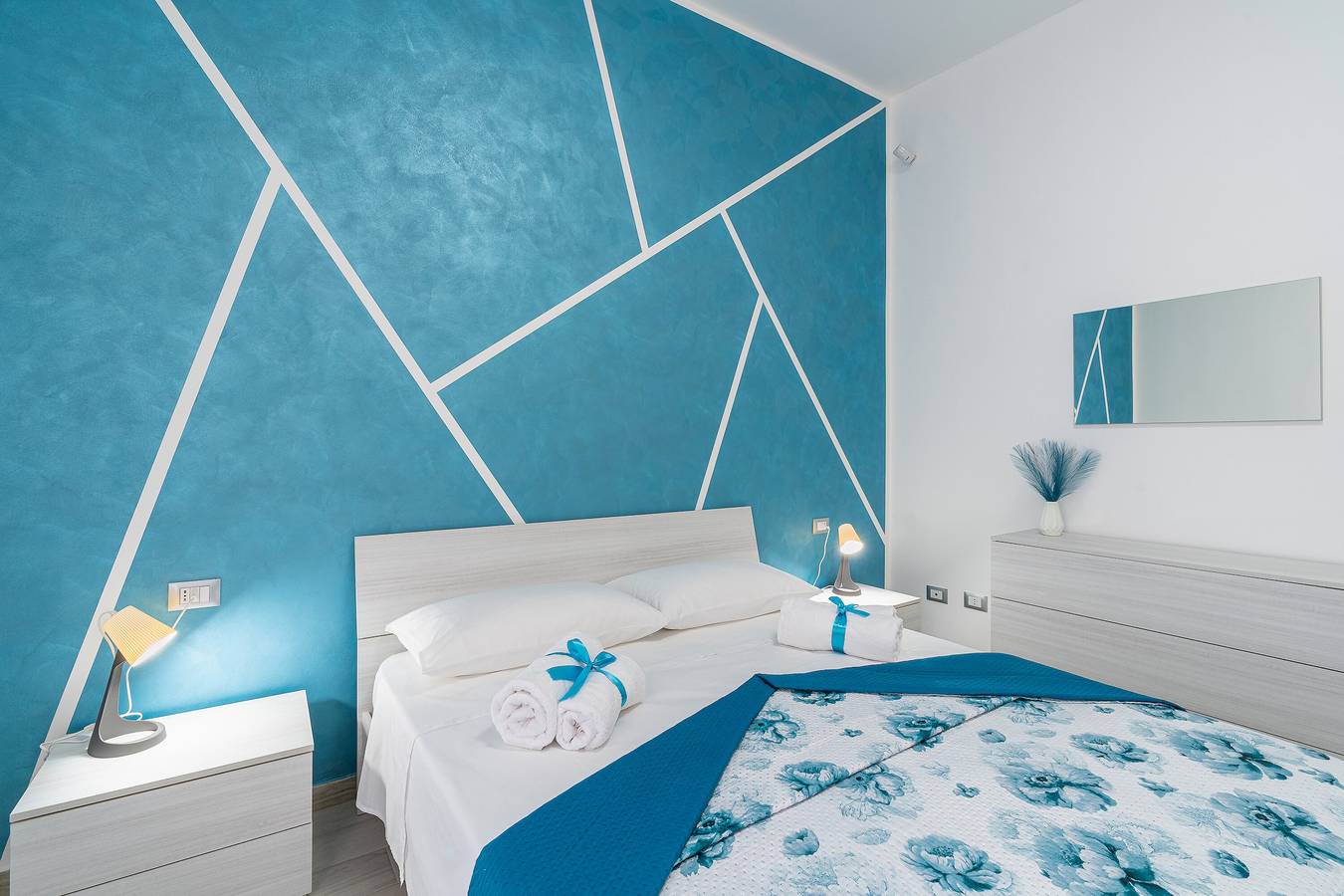 Appartement entier, Appartement 'Perla 2' avec terrasse partagée, Wi-Fi et climatisation in Pachino, Province de Syracuse