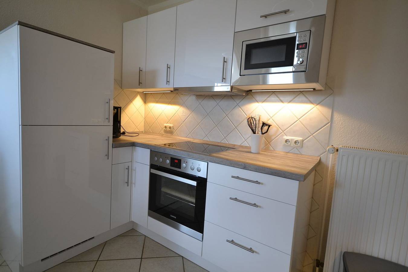 Ganze Wohnung, Komfortable Ferienwohnung in ruhiger, strandnaher Lage mit  Terrasse in Grömitz, Ostholstein