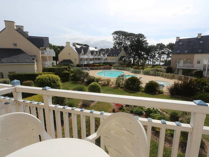 Location de vacances pour 4 personnes, avec Balcon ainsi que Terrasse et Piscine à Fouesnant