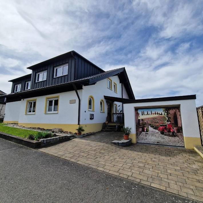 Ferienwohnung für 4 Personen, mit Balkon und Terrasse sowie Ausblick in Viereth-Trunstadt - 3