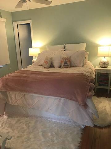 Vacation Home for 4 Guests in Noyack, North Fork, Picture 1