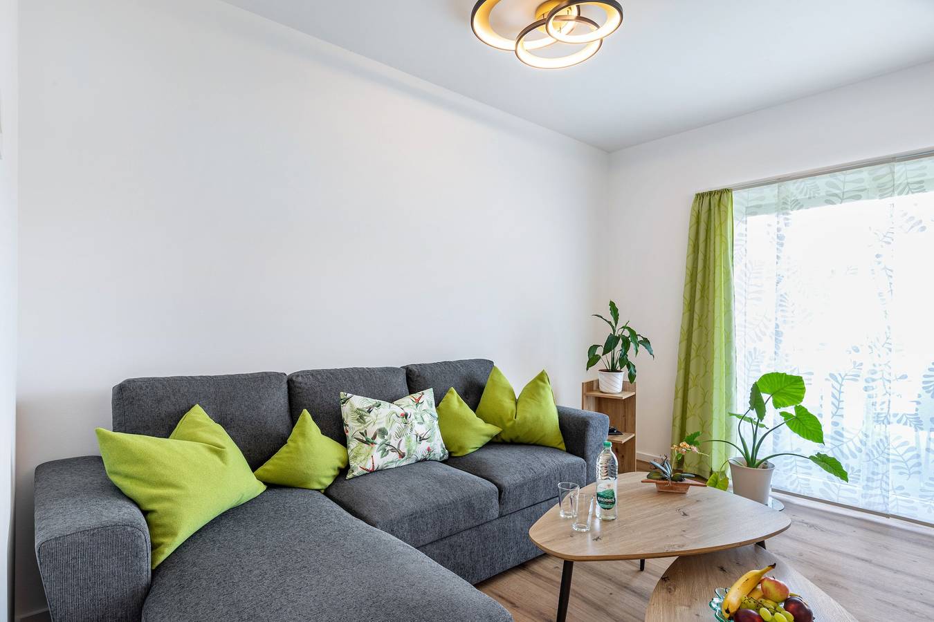 Ganze Wohnung, Ferienwohnung 'Punkt15' mit privater Terrasse, privatem Garten und Wlan in Leutesdorf, Osteifel