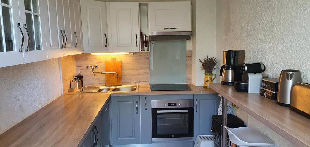 Location de vacances pour 10 personnes, avec jardin ainsi que piscine et vue, animaux acceptés à Ongles - 3