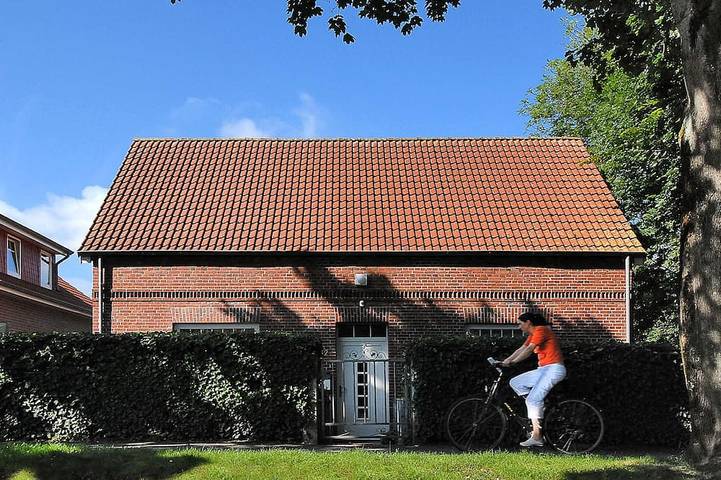 Ferienhaus für 7 Personen, mit Terrasse und Garten in Ostfriesland