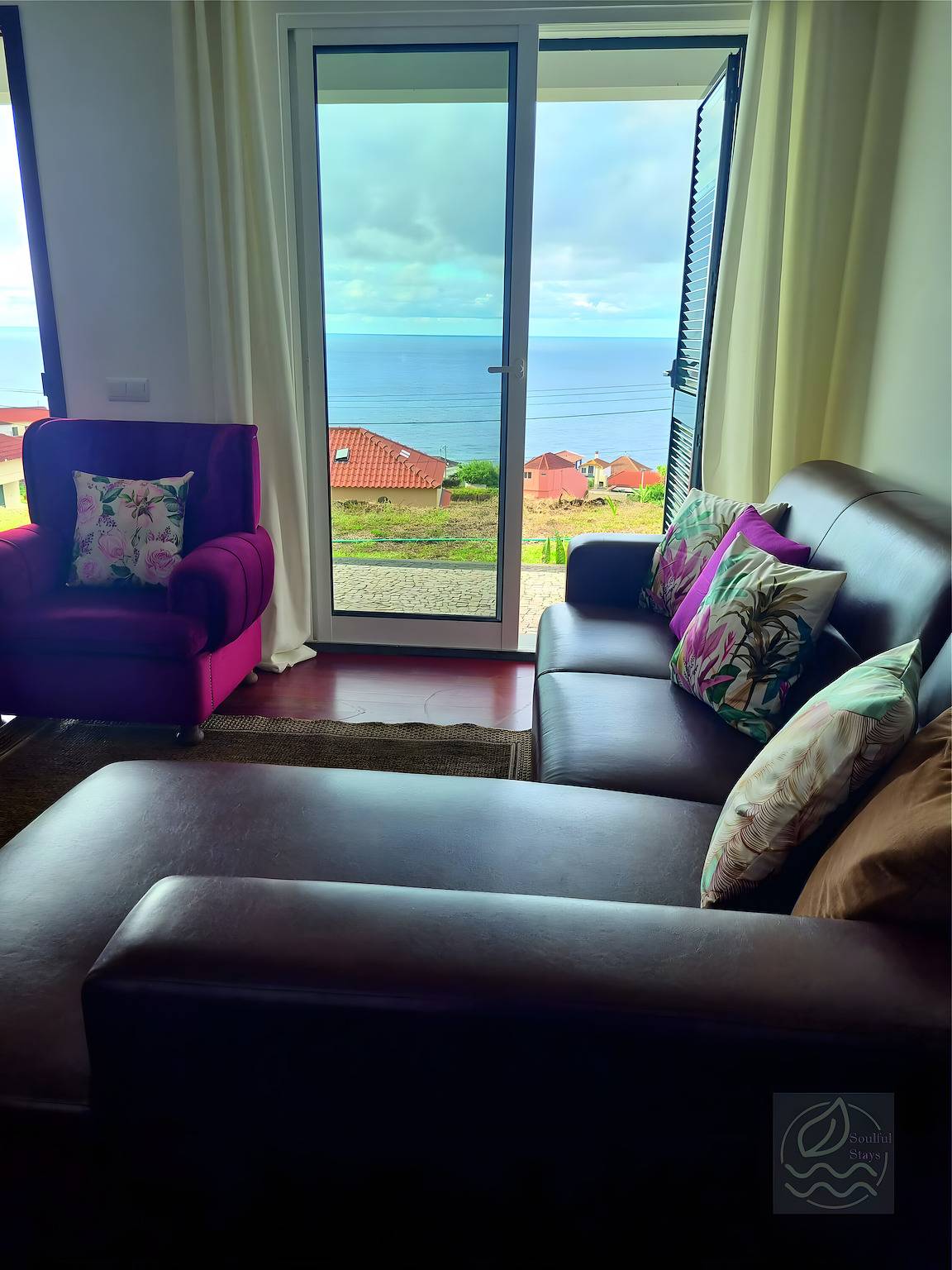 Ferienhaus 'Blissful Haven - Soulful Stays' mit Meerblick, privater Terrasse und Wlan in Porto Moniz, Madeira