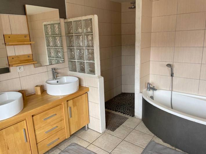 Location de vacances pour 12 personnes, avec jardin et jacuzzi, animaux acceptés à Sommervieu - 3