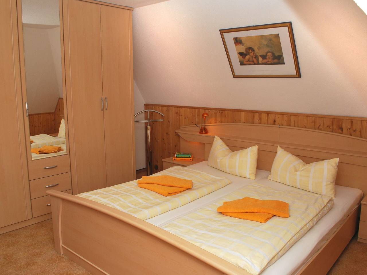 Ganze Ferienwohnung, Ferienwohnung Witter - Fw2 Ferienwohnung mit zwei Räumen in Saalfeld, Saalfeld/Saale