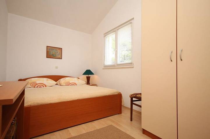 Ganze Wohnung, 3-Zimmer-Ferienwohnung am Strand Podgora, Makarska in Podgora, Makarska Riviera