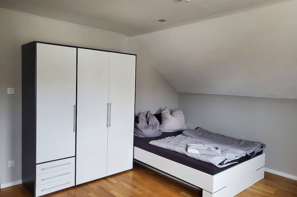 Ganze Wohnung, Großzügige Dg Wohnung《Kehr wieder》für 1-8 Personen bestens familiengeeignet in Bexbach, Saarpfalz-Kreis