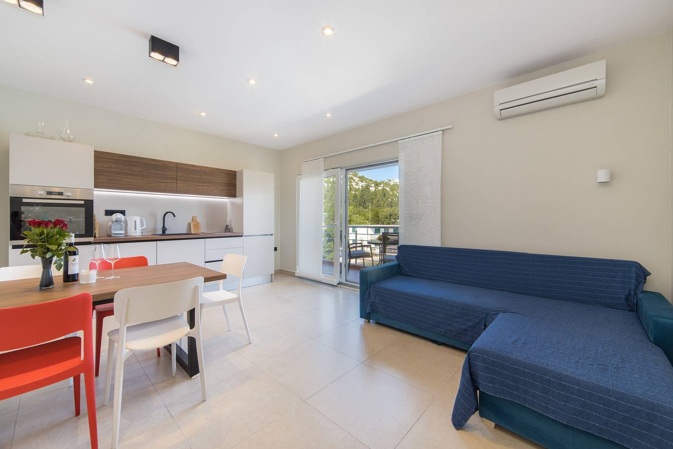 Ganze Wohnung, Ferienwohnung für 7 Personen mit Meerblick in Rogotin, Dubrovnik-Neretva