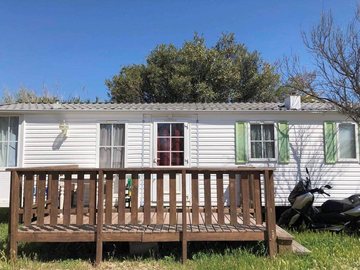 Camping pour 6 personnes avec terrasse in Frontignan, Côte méditerranéenne (France)
