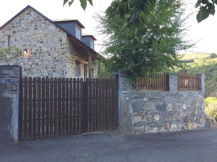 Casa rural para 4 personas, con jardín y vistas, Se admiten mascotas en El Bierzo - 2