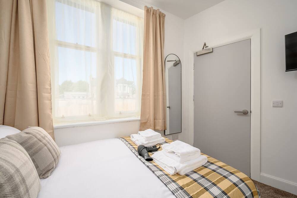 Newsome Lodge - Room 8 - Gilmerton, Edinburgh in Edinburgh, Edinburgh and Lothian