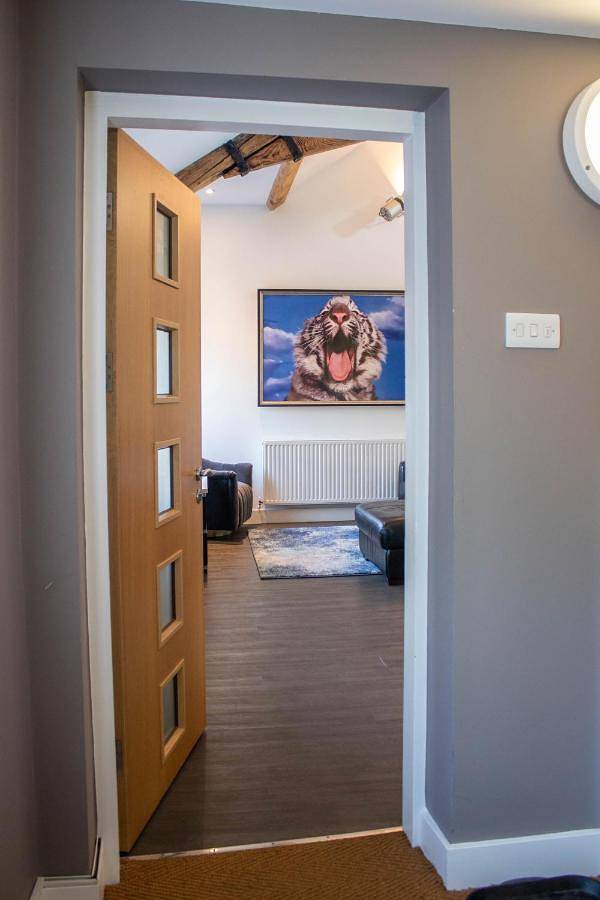 Entire apartment, Two-Bedroom Apartment in Warrington, Cheshire