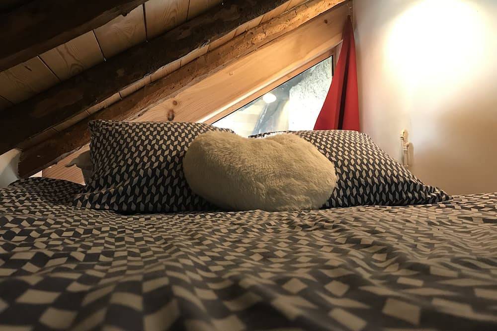 Ganze Wohnung, Charmantes Penthouse mit Garten - 4 Minuten von den Skipisten entfernt in Briançon, Serre Chevalier