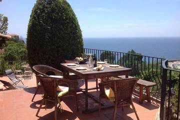 Gîte pour 6 personnes, avec terrasse et jardin, animaux acceptés dans Port de la Figueirette