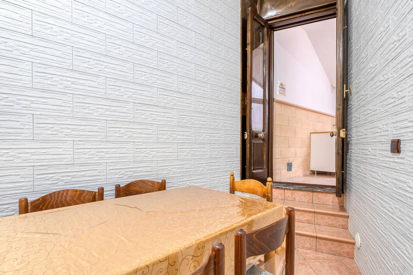 Entire apartment, Apartment 'Meraviglie Salentine' with Air Conditioning in Lequile, Lecce Province