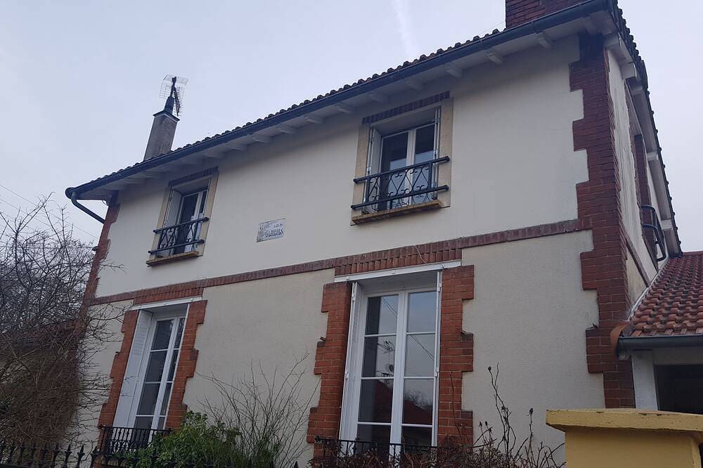 Appartement entier, Studio proche Saint Quentin en Yvelines, Versailles et Paris in Trappes, Yvelines