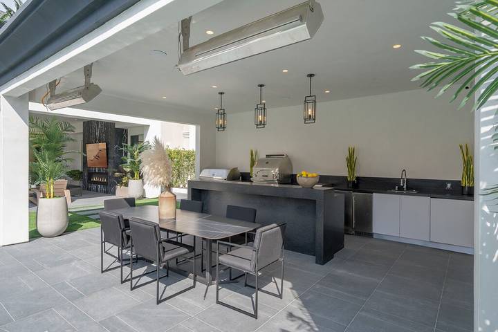 Villa pour 18 personnes, avec jacuzzi ainsi que sauna et jardin à Los Angeles - 4