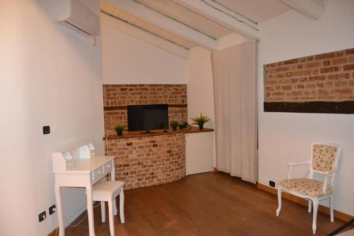 Gîte pour 6 personnes, avec terrasse et vue, animaux acceptés à Chieri - 2