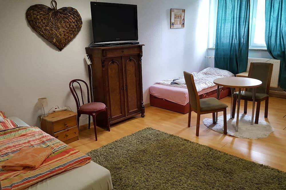 Fewo-Neubeeren 2 (2 Zi, 7 Einzelbetten) in Großbeeren, Teltow-Fläming