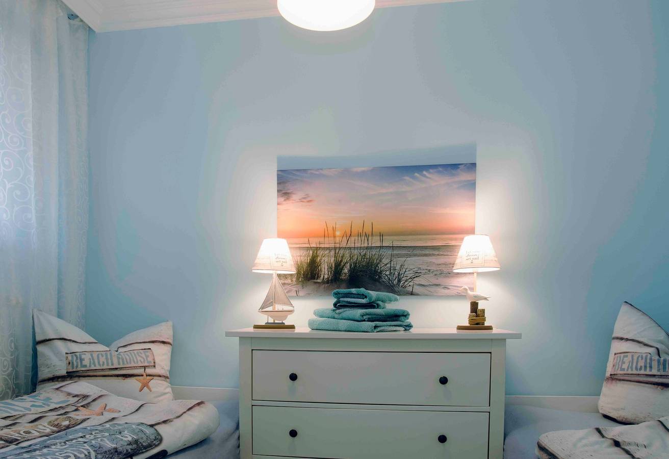 Ganze Wohnung, Ferienwohnung mit Meerblick bis zum Horizont in Staberdorf in Ostfehmarn, Fehmarn