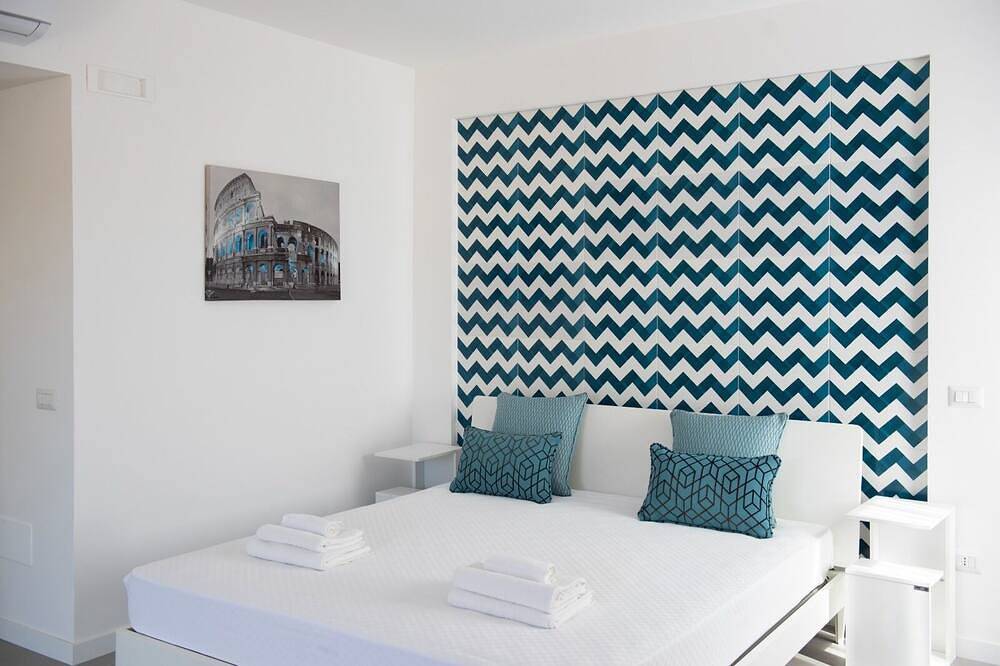 Suite-Quadruple-Con angolo cottura-Sdb privée avec douche-Vue ville in Pompei, Parc national du Vésuve