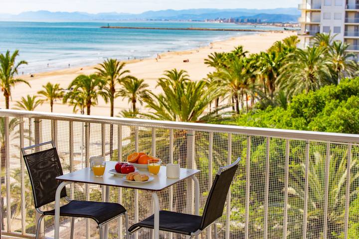 Ganze Wohnung, Ferienwohnung für 5 Personen mit Terrasse in Platja de Sant Antoni (Cullera), Cullera