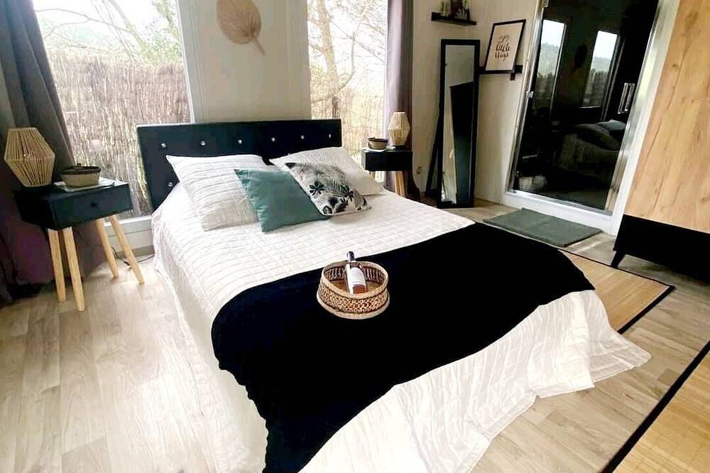 L'Escale - private Jacuzzi loft and hammam in Villelaure, Regionaler Naturpark Luberon