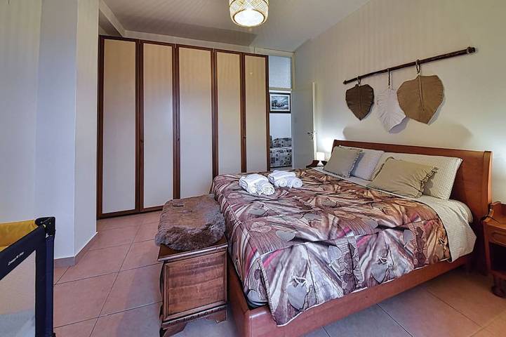 Appartement entier, Appartement entier cosy ; lumineux, idéal pour familles ; couples seuls. in Lazzate, Brianza