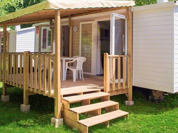 Camping pour 4 personnes, avec bassin pour enfant dans l' Ariège - 2