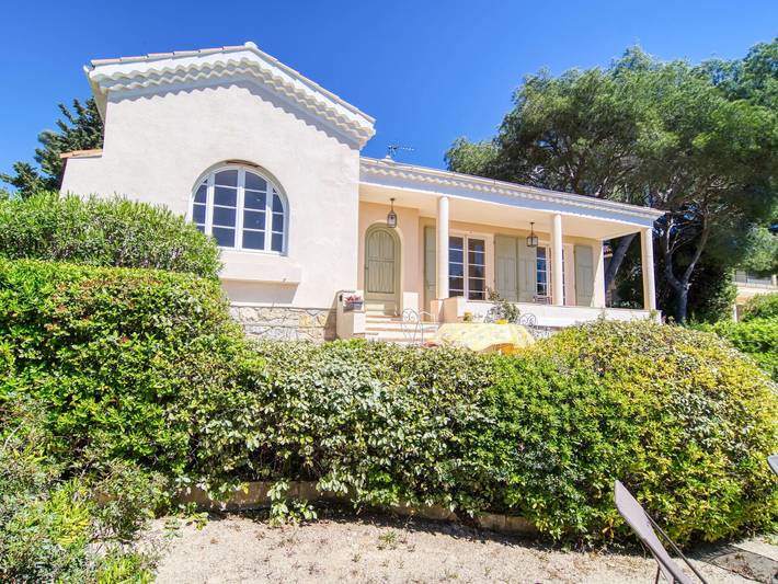 Holiday rental for 6 people, with Terrace and Garden in Sanary-sur-Mer